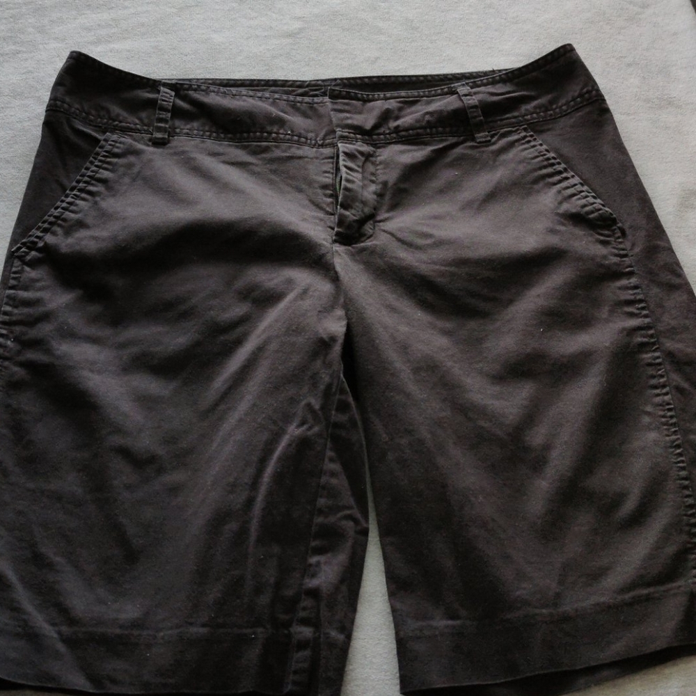Daisy Fuentes Black Short
